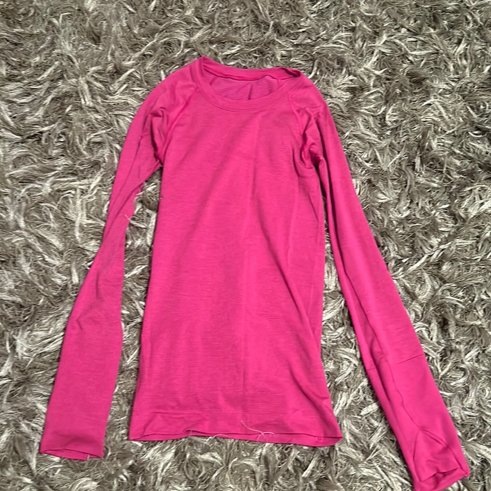 Lululemon hot pink long sleeve